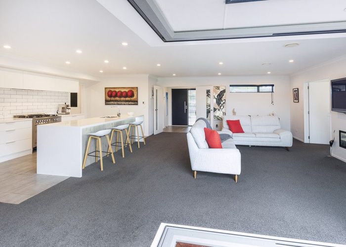  at 8 Carnaveron Drive, Lincoln, Lincoln