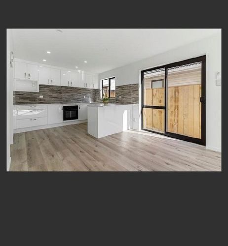  at 8A Tiraumea Drive, Pakuranga, Manukau City, Auckland