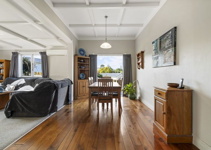  at 18 Dundale Avenue, Blockhouse Bay, Auckland City, Auckland