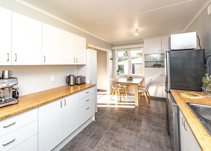  at 20 Camellia Avenue, Aramoho, Whanganui
