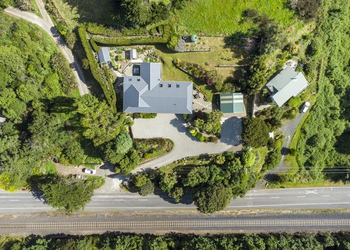  at 247 Coast Road, Warrington, Waikouaiti