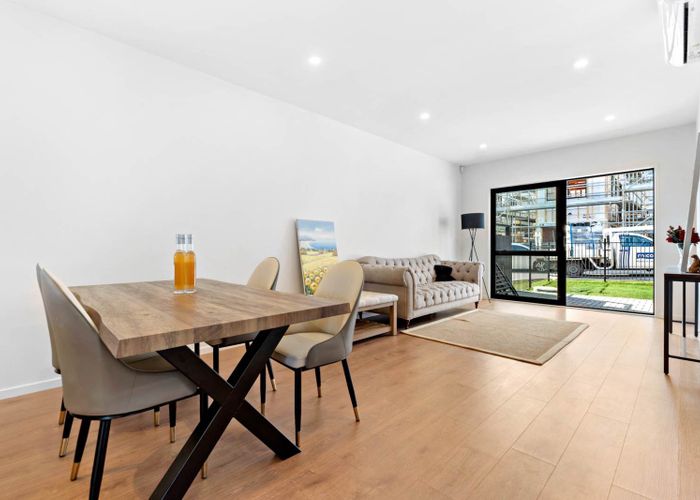  at 7 Whiteywood Street, Westgate, Waitakere City, Auckland