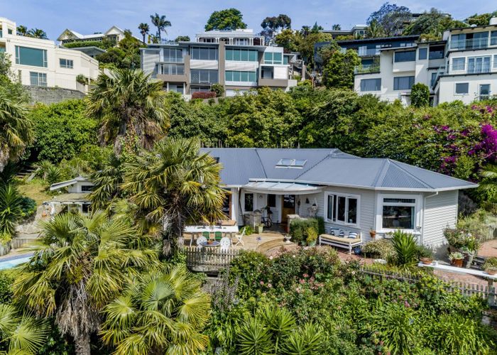 Free property data for 32 Seapoint Road, Bluff Hill, Napier homes.co.nz