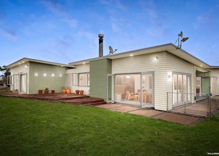  at 2 Marshall Road, Tuakau