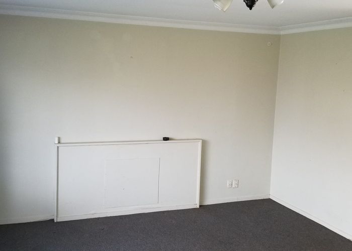  at 2/80 Victoria Road, Papatoetoe, Manukau City, Auckland