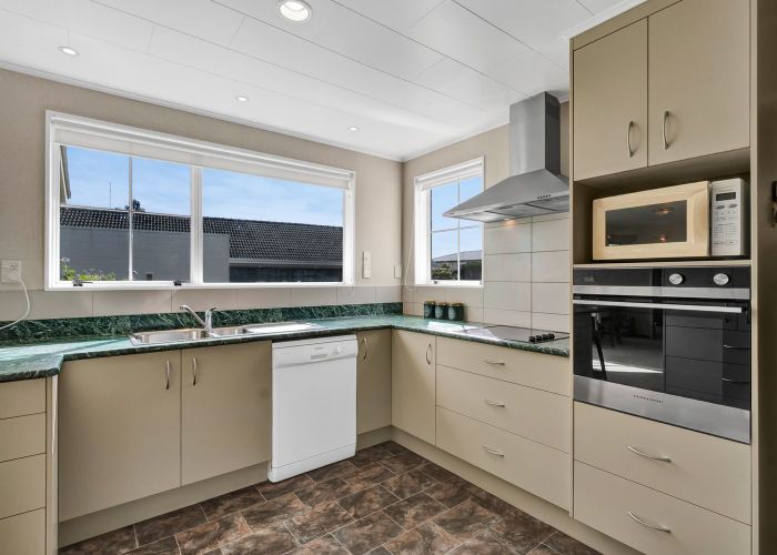  at 13 Quin Crescent, Hawera