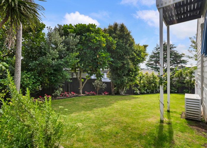  at 6A Courtland Avenue, Glen Innes, Auckland City, Auckland