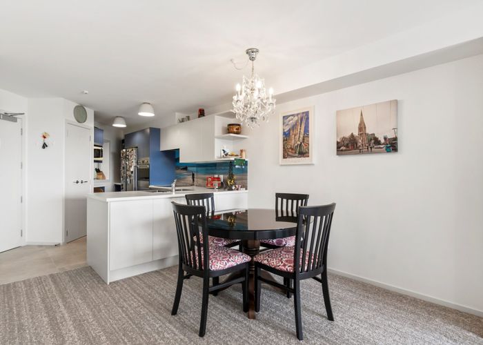  at 13/270 Onewa Road, Birkenhead, North Shore City, Auckland