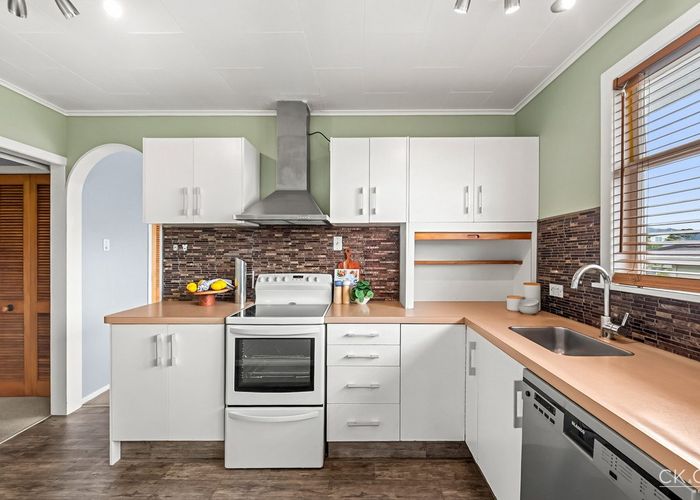  at 57 Major Drive, Kelson, Lower Hutt, Wellington