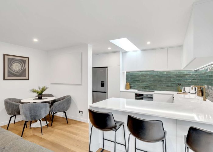  at 18D Montgomery Terrace, Hokowhitu, Palmerston North, Manawatu / Whanganui