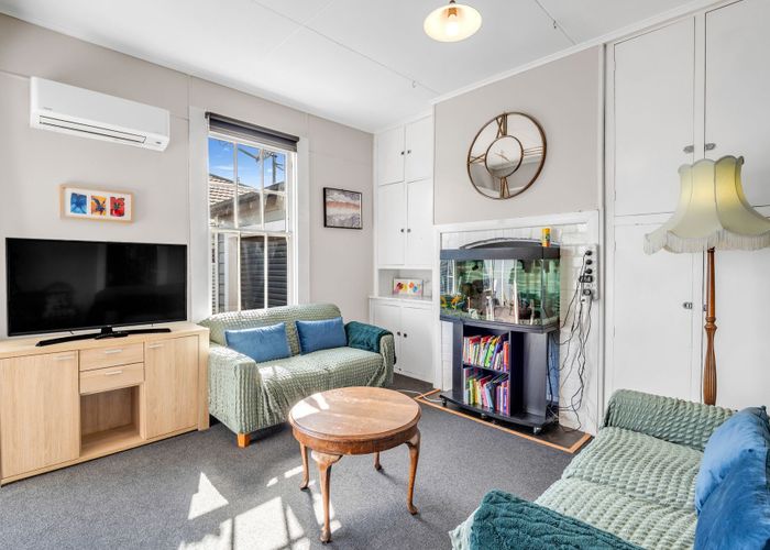  at 6 Fairs Road, Milson, Palmerston North, Manawatu / Whanganui