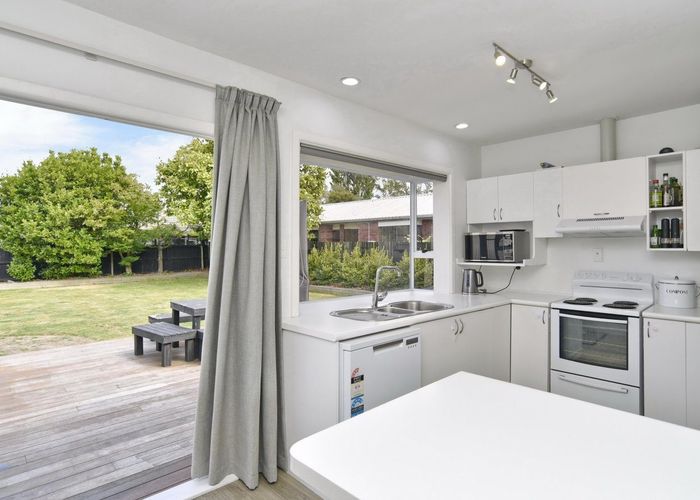  at 7 Grimseys Road, Redwood, Christchurch