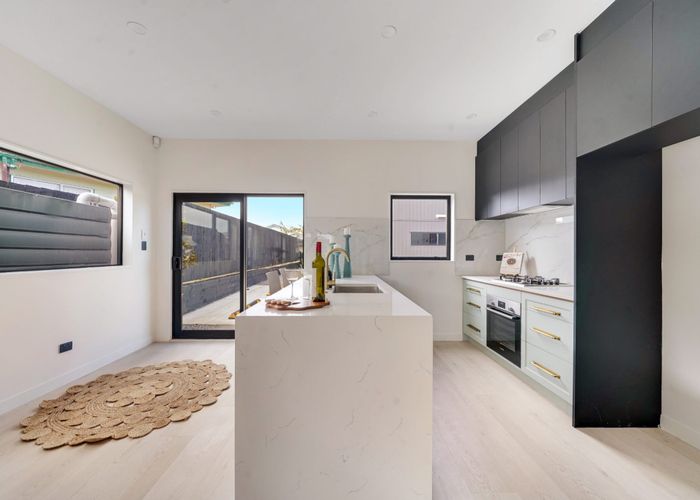 at Lot 5/74 Burundi Avenue, Clendon Park, Manukau City, Auckland