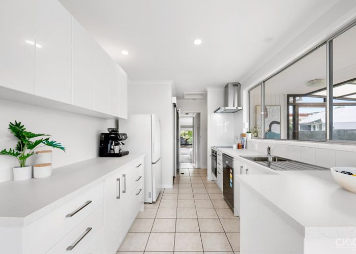  at 64 Garden Road, Avalon, Lower Hutt, Wellington