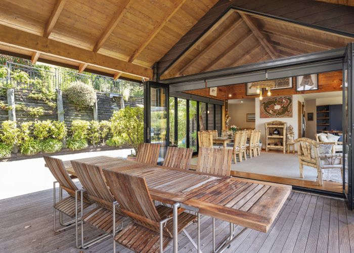  at 5 Te Urunga Place, Acacia Bay, Taupo