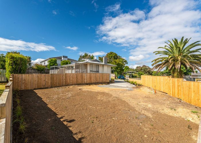  at 13A Edgar Pearce Place, Howick, Manukau City, Auckland