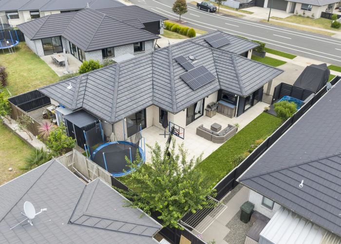 Free property data for 7 Livingstone Drive, Papamoa Beach, Papamoa