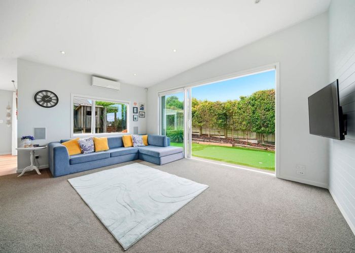  at 1/19 Kiteroa Terrace, Rothesay Bay, North Shore City, Auckland