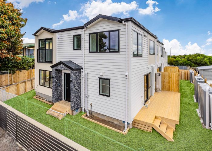  at Lot 4/ 44 Challen Close, Conifer Grove, Papakura, Auckland