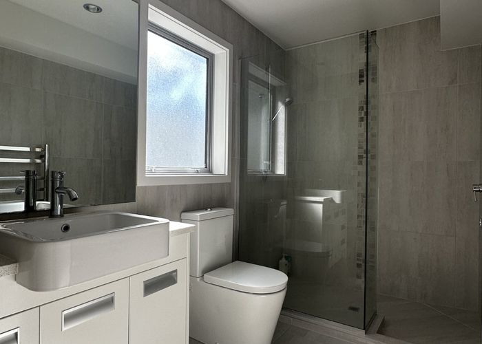  at 138A Beach Road, Castor Bay, North Shore City, Auckland