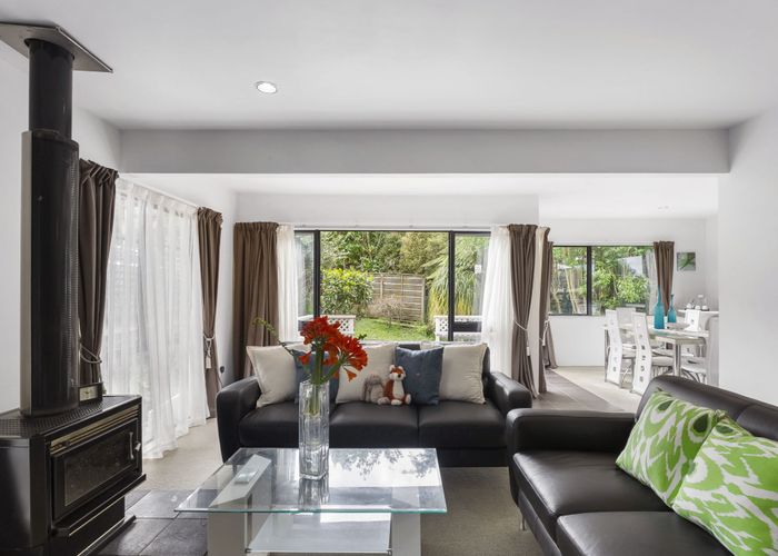  at 99A Redoubt Road, Goodwood Heights, Manukau City, Auckland