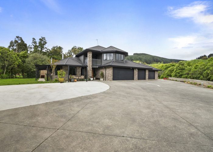  at 402 Turitea Road, Turitea, Palmerston North