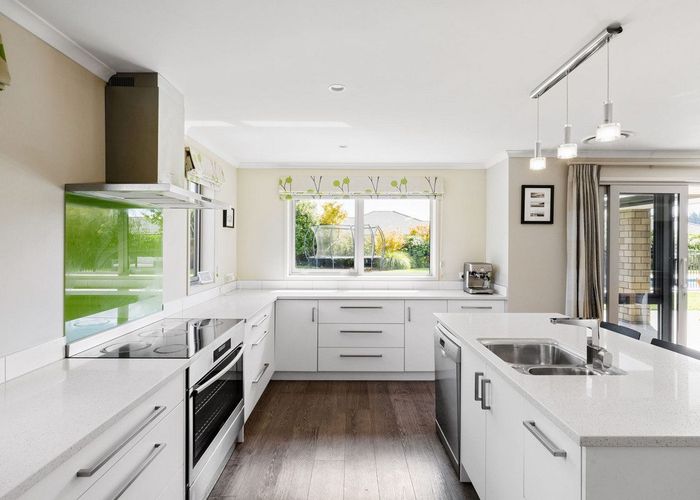  at 33 Riverside Lane, Karapiro