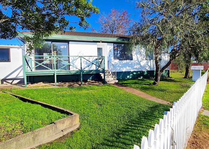  at 1/67 Luanda Drive, Ranui, Waitakere City, Auckland