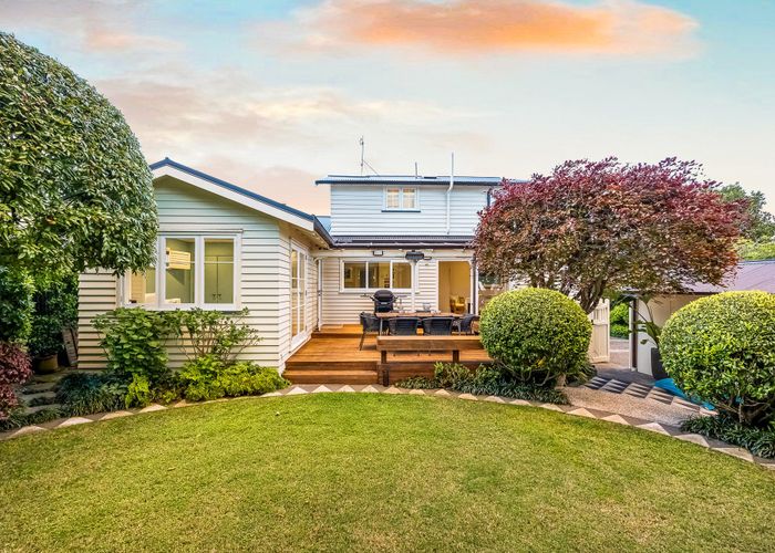  at 13 Cameron Street, Takapuna, North Shore City, Auckland