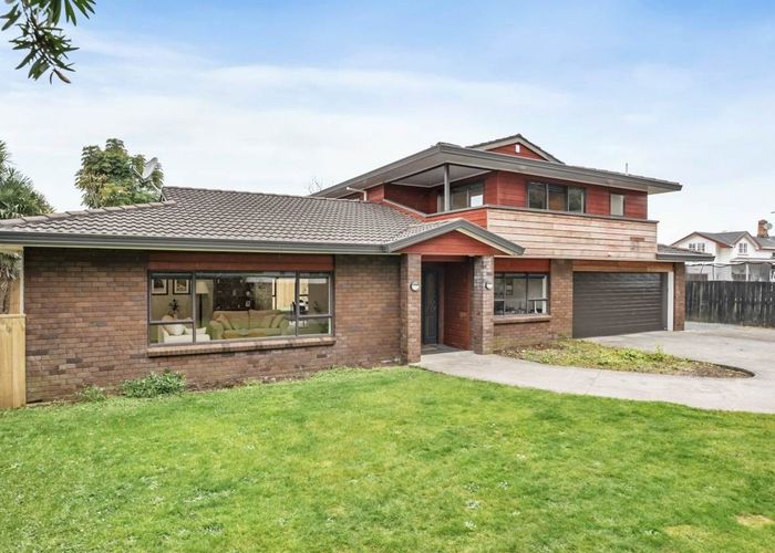  at 57 George Crescent, Buckland