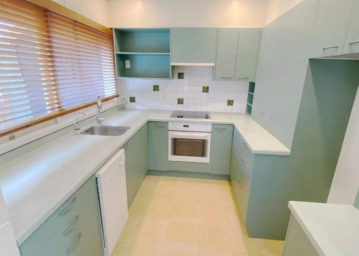  at 2/91 Campbell Road, One Tree Hill, Auckland