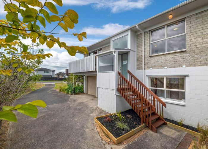  at 2/41 Jutland Road, Hauraki, Auckland
