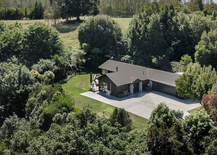  at 37 Kents Road, Reikorangi