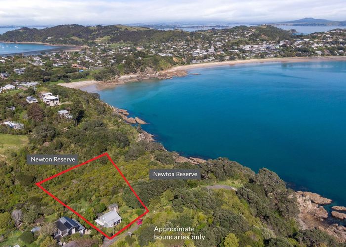  at 25 Newton Road, Oneroa, Waiheke Island
