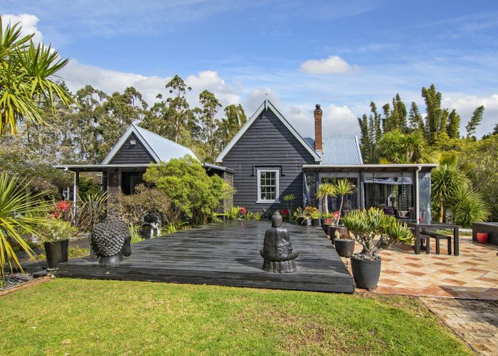  at 305 Whananaki Road, OPUAWHANGA, HIKURANGI