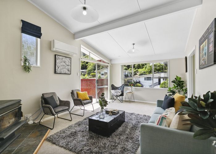  at 121 Awarua Street, Ngaio, Wellington