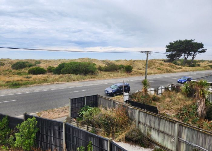  at 411 Marine Parade, South New Brighton, Christchurch