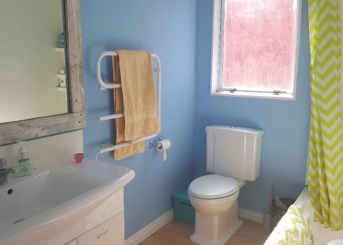  at 100 Rangituhi Crescent, Elsdon, Porirua, Wellington