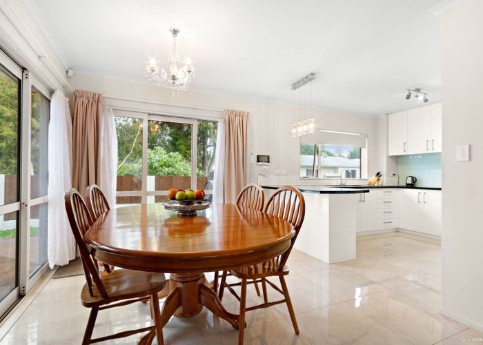  at 10A Sylvan Crescent, Te Atatu South, Auckland