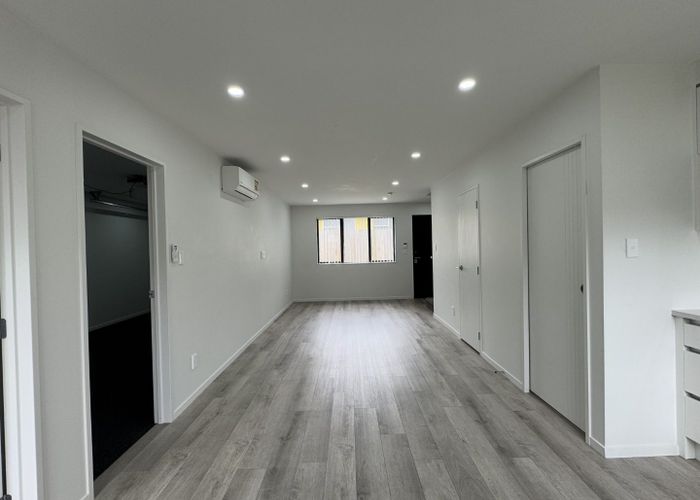  at 4/30 Arnwood Street, Manurewa, Manukau City, Auckland