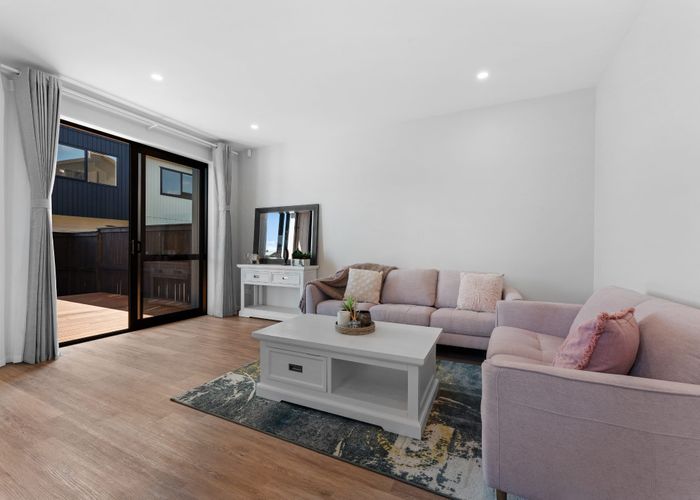  at 9D Hiki Street, Hobsonville, Waitakere City, Auckland