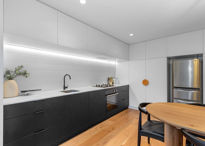  at 112 Westminster Street, St. Albans, Christchurch City, Canterbury