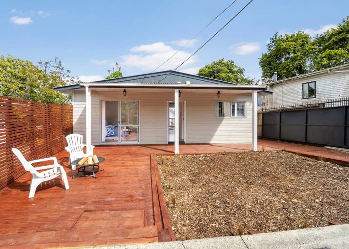  at 7B Seymour Road, Sunnyvale, Waitakere City, Auckland