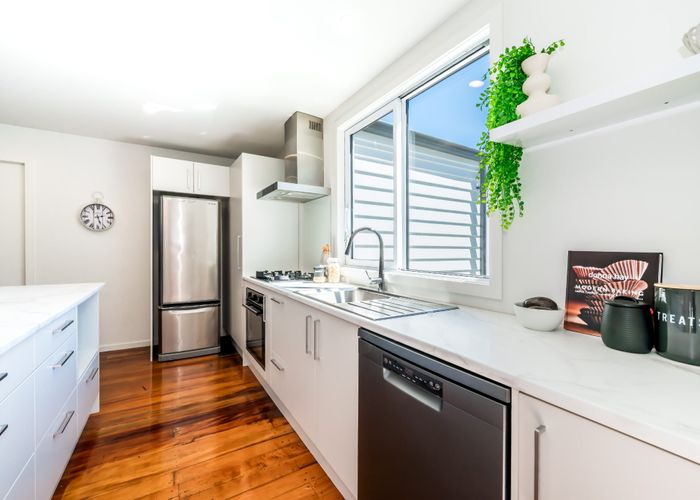  at 35 Moana Road, Paraparaumu, Kapiti Coast, Wellington