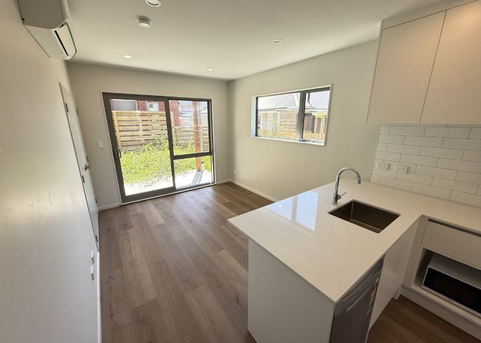  at 9 Te Ara Wai, Mangere East, Manukau City, Auckland