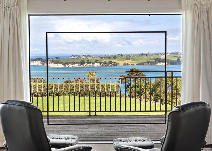  at 170 Wade River Road, Wade Heads, Whangaparaoa