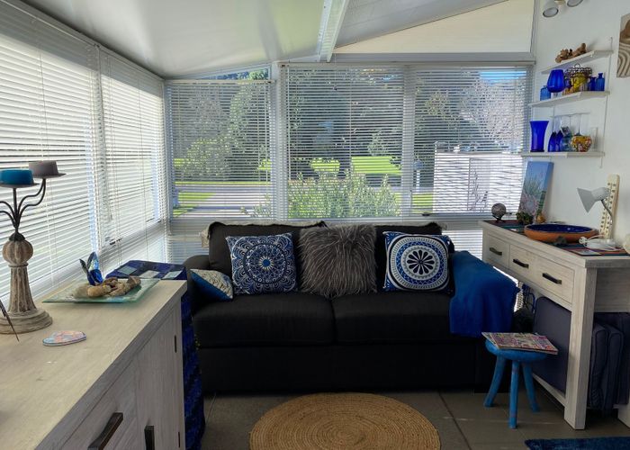  at 33 West Crescent, Te Puru, Thames