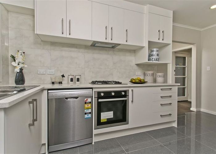  at 24 Reid road, New Lynn, Waitakere City, Auckland