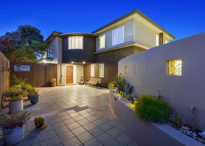  at 227 Manly Street, Paraparaumu Beach, Kapiti Coast, Wellington