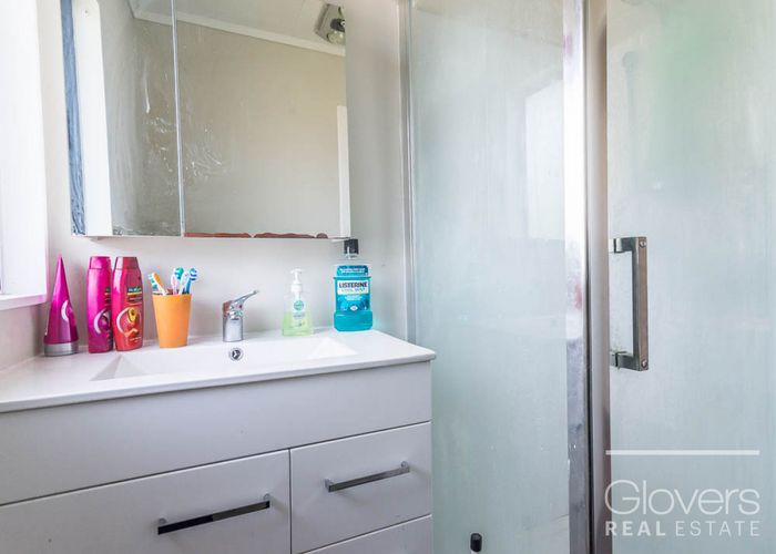  at 1/4 Ireland Place, Ranui, Auckland